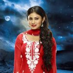 mouni roy
