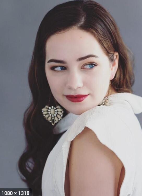 Mary Mouser