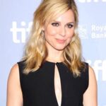 Cara Buono
