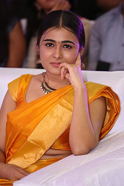 shalini pandey