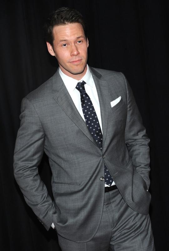 ike barinholtz