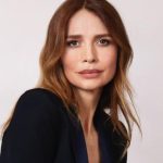 Saffron Burrows