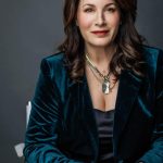 Nicole Oliver