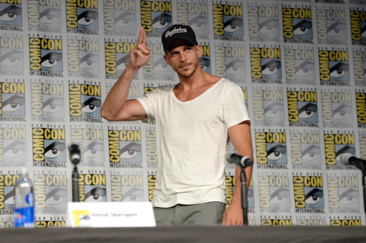 gustaf skarsgård