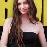 Alexa Swinton